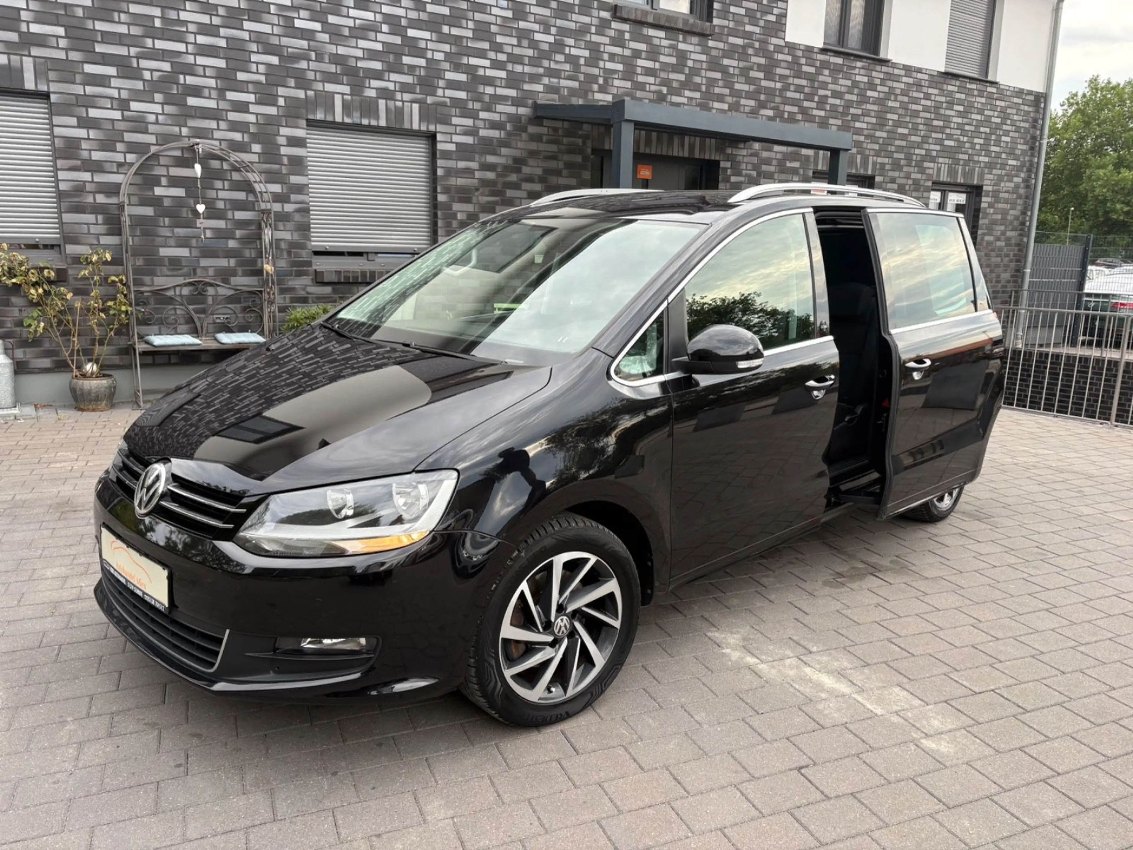 Volkswagen Sharan Sound BMT/(Automatik) — photo 2
