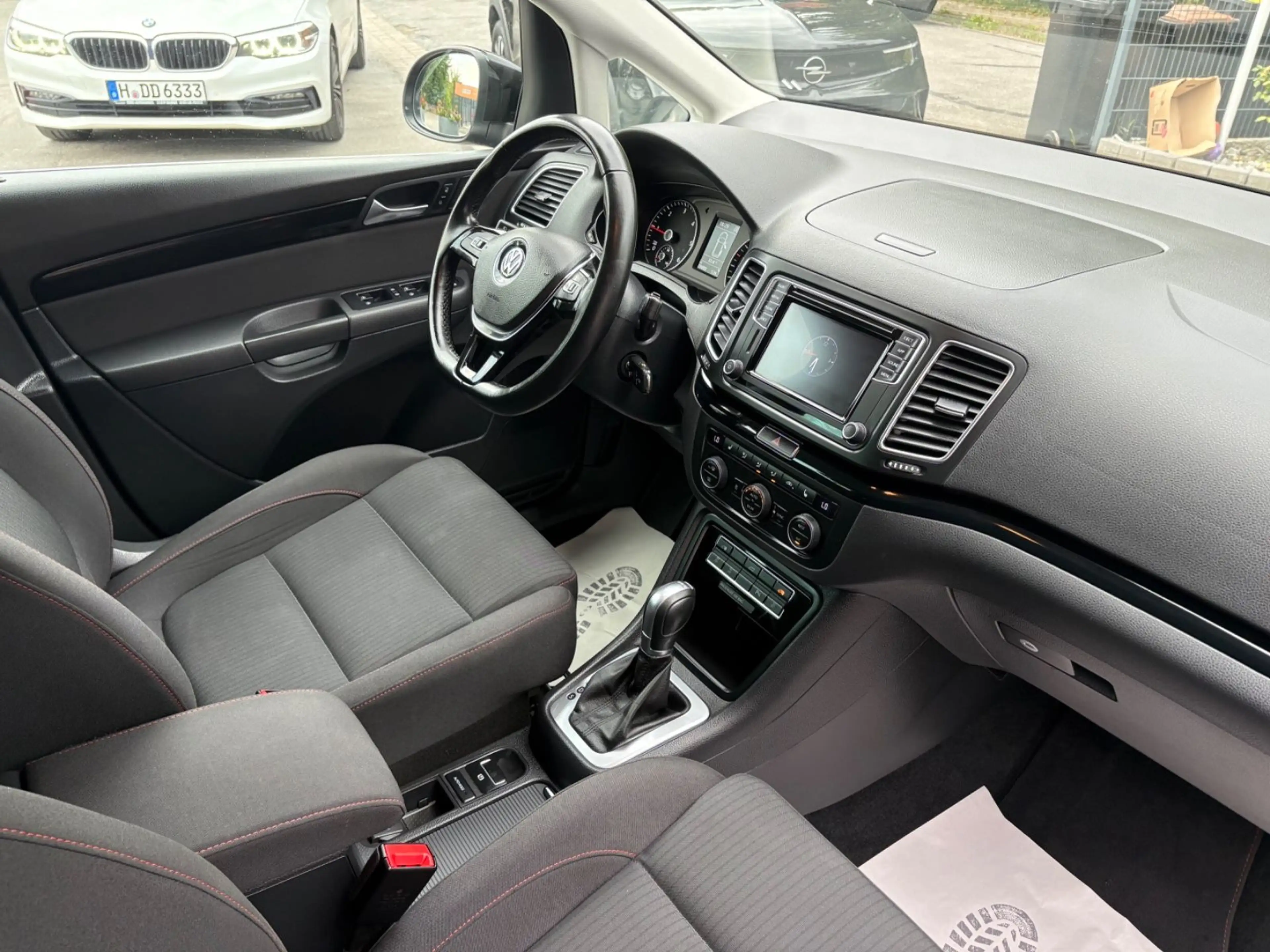 Volkswagen Sharan Sound BMT/(Automatik) — photo 13