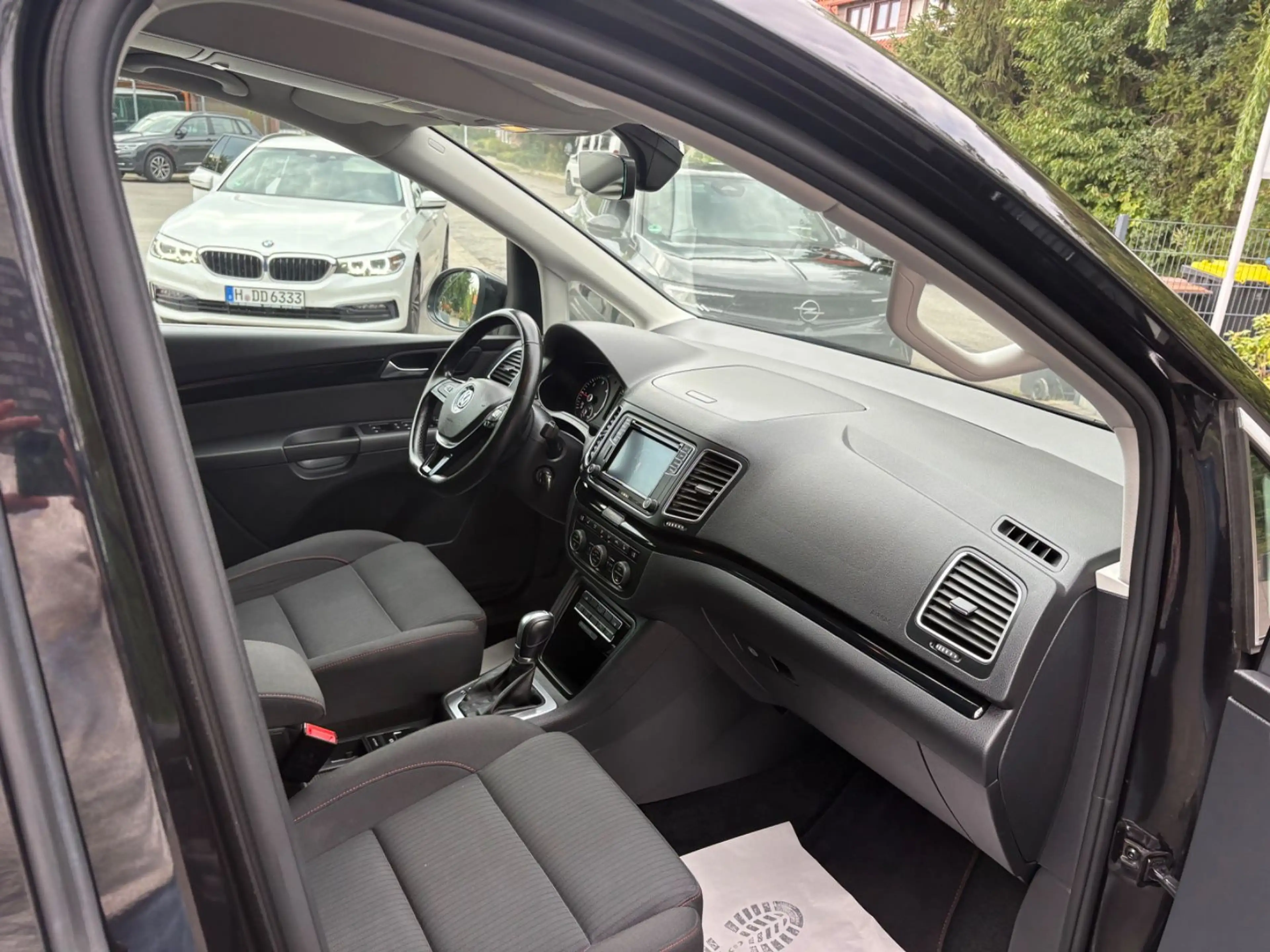Volkswagen Sharan Sound BMT/(Automatik) — photo 14