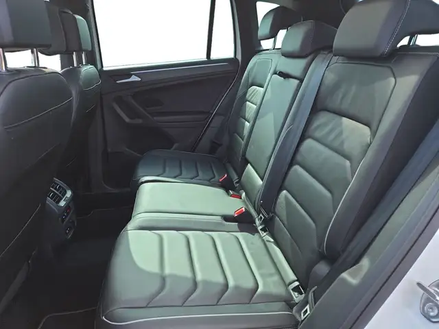 Volkswagen Tiguan view 10