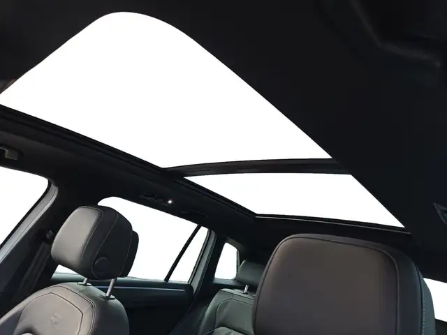 Volkswagen Tiguan view 16