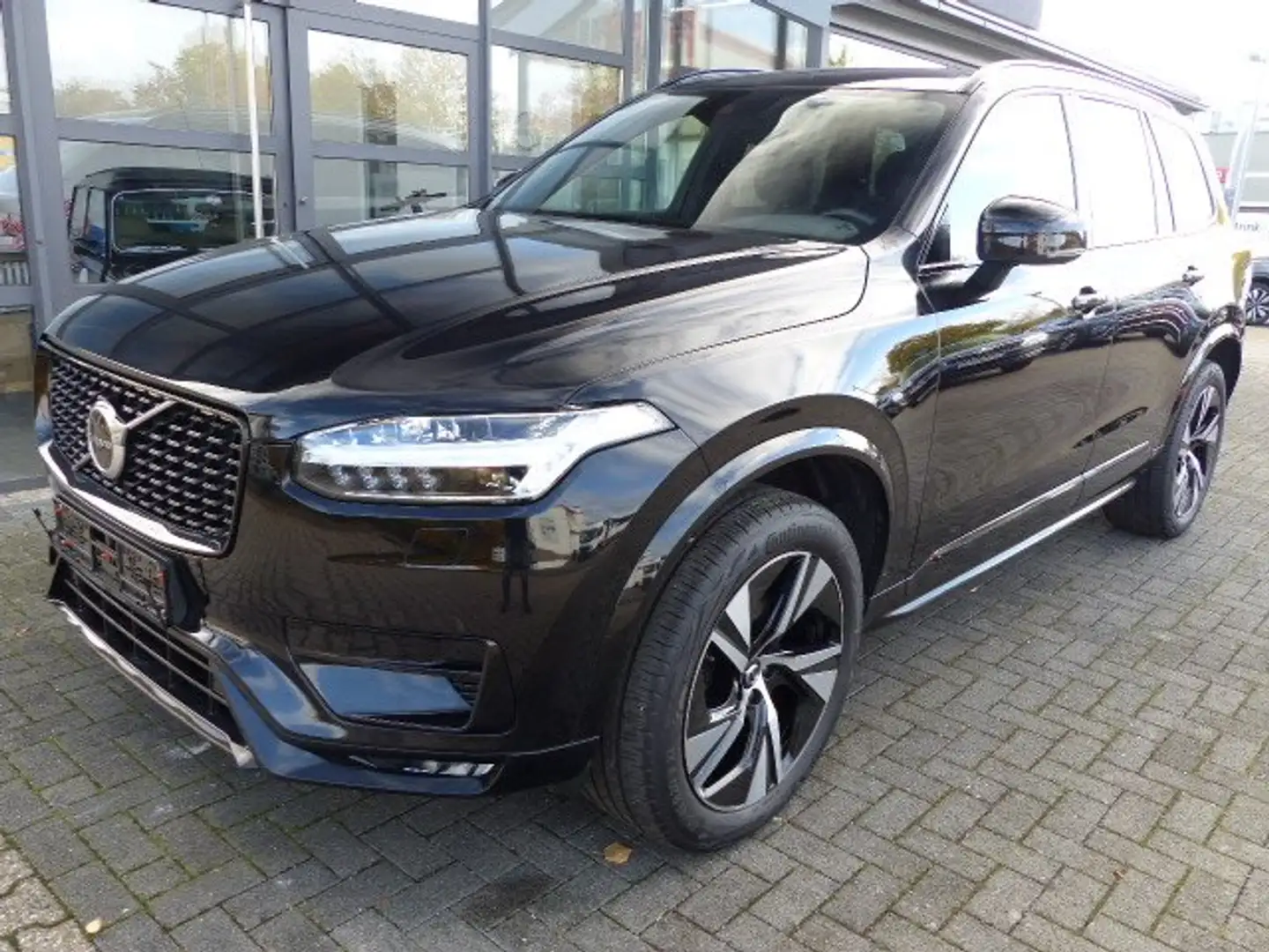 Volvo XC90 R Design B5 AWD Aut.EU6d*1.-HD*STANDHZG*AHK*CAM* Schwarz - 1
