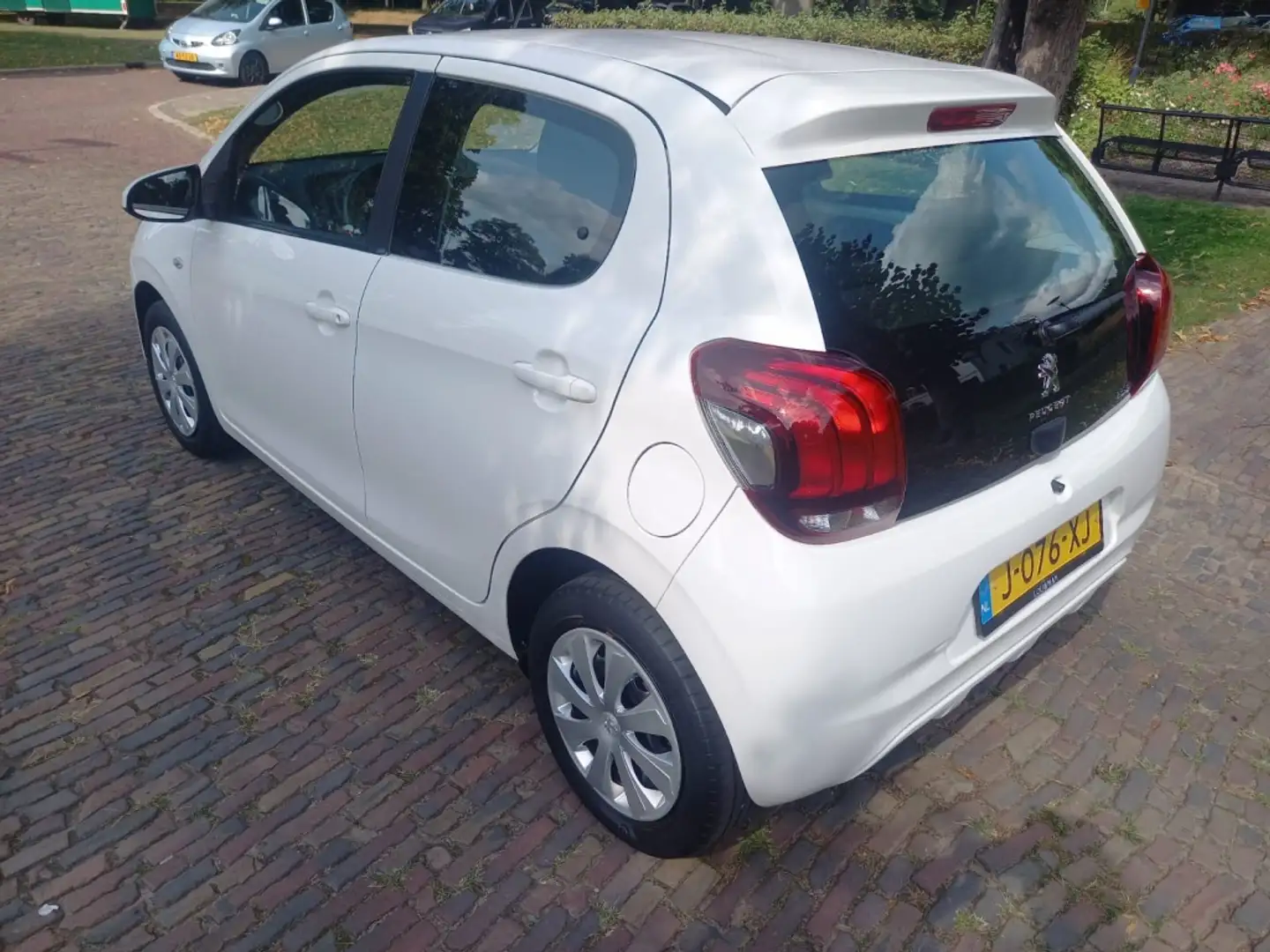 Peugeot 108 1.0 e-VTi Active Blanc - 2