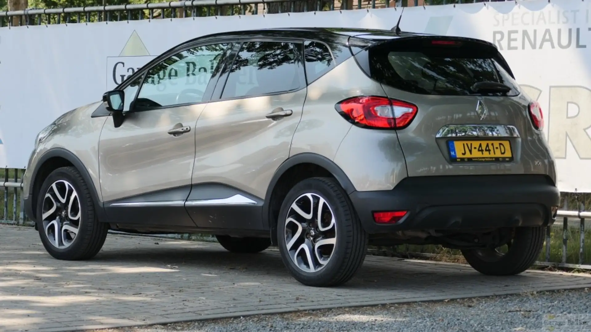 Renault Captur TCe 90 Dynamique Beige - 2