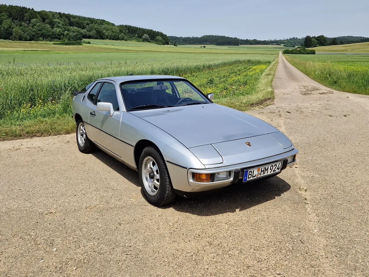Porsche 924 Silber - 2