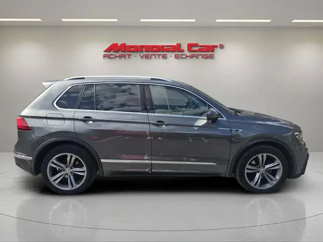 Volkswagen Tiguan view 10