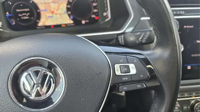 Volkswagen Tiguan view 16