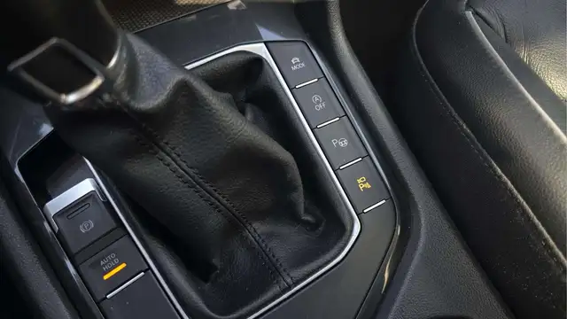 Volkswagen Tiguan view 21