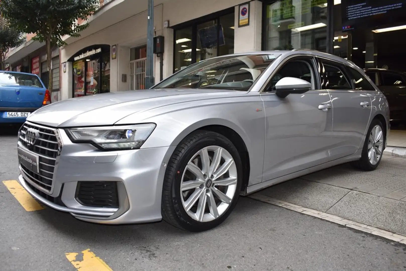 Audi A6 Avant 50 TDI Sport quattro Tiptronic Grau - 2