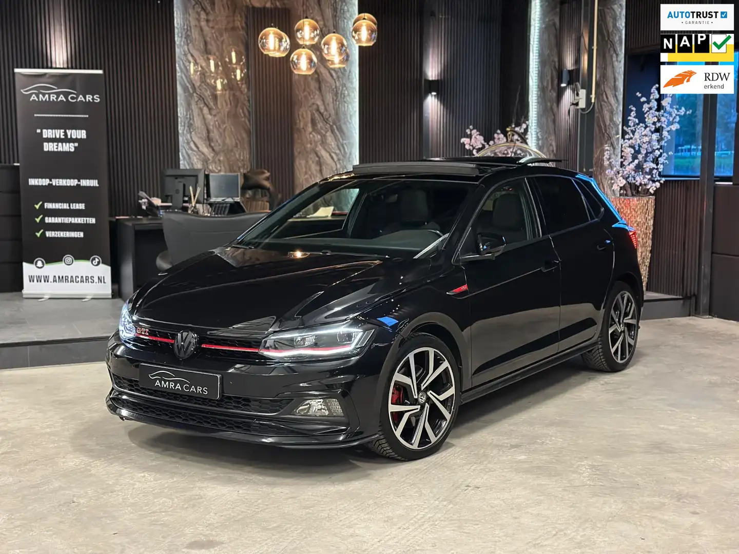 Volkswagen Polo GTI 2.0 TSI GTI|PANO|BOMVOL! Zwart - 1