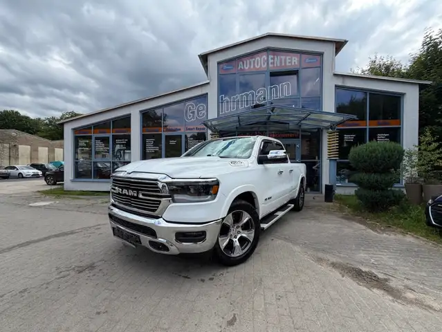 Dodge RAM 1500 5,7 HEMI LARAMIE