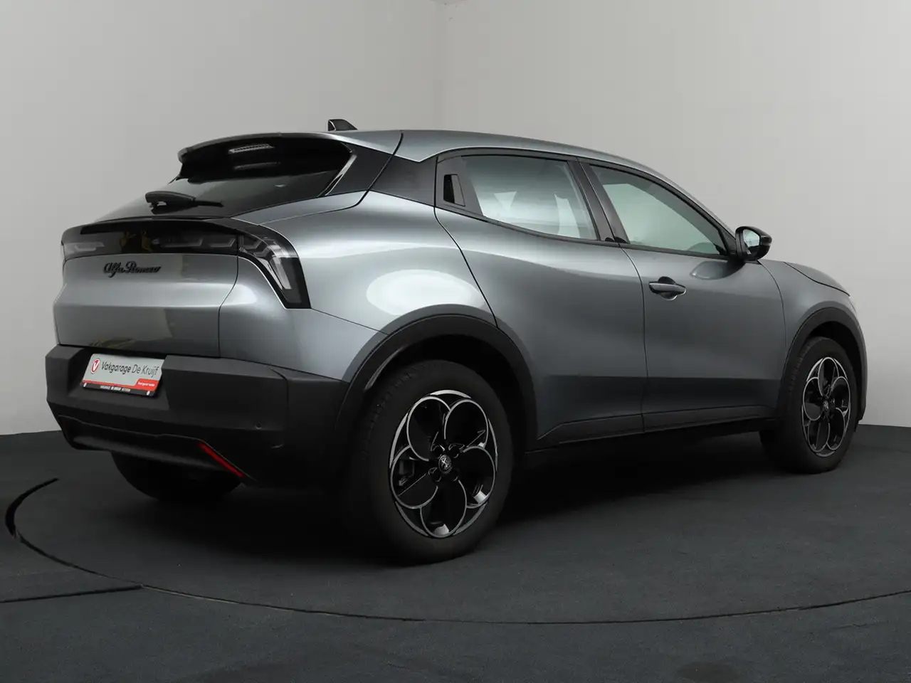 Alfa Romeo Junior 2025
