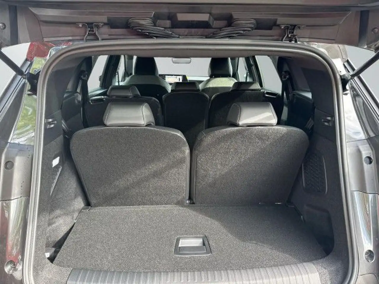 Peugeot 5008 2026 — фото 10