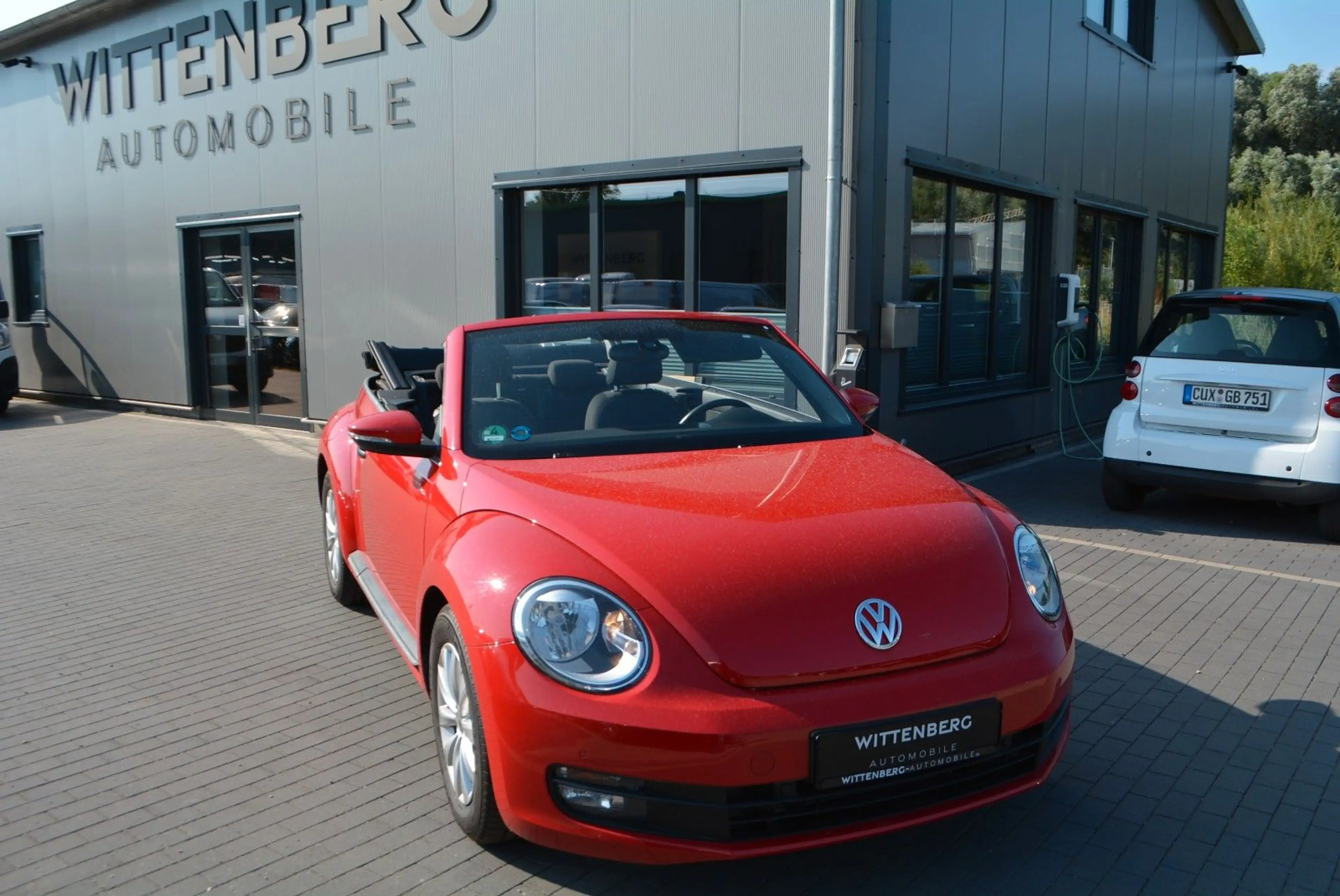 Volkswagen Beetle Cabriolet BMT-Kamera-Garantie incl. — photo 4