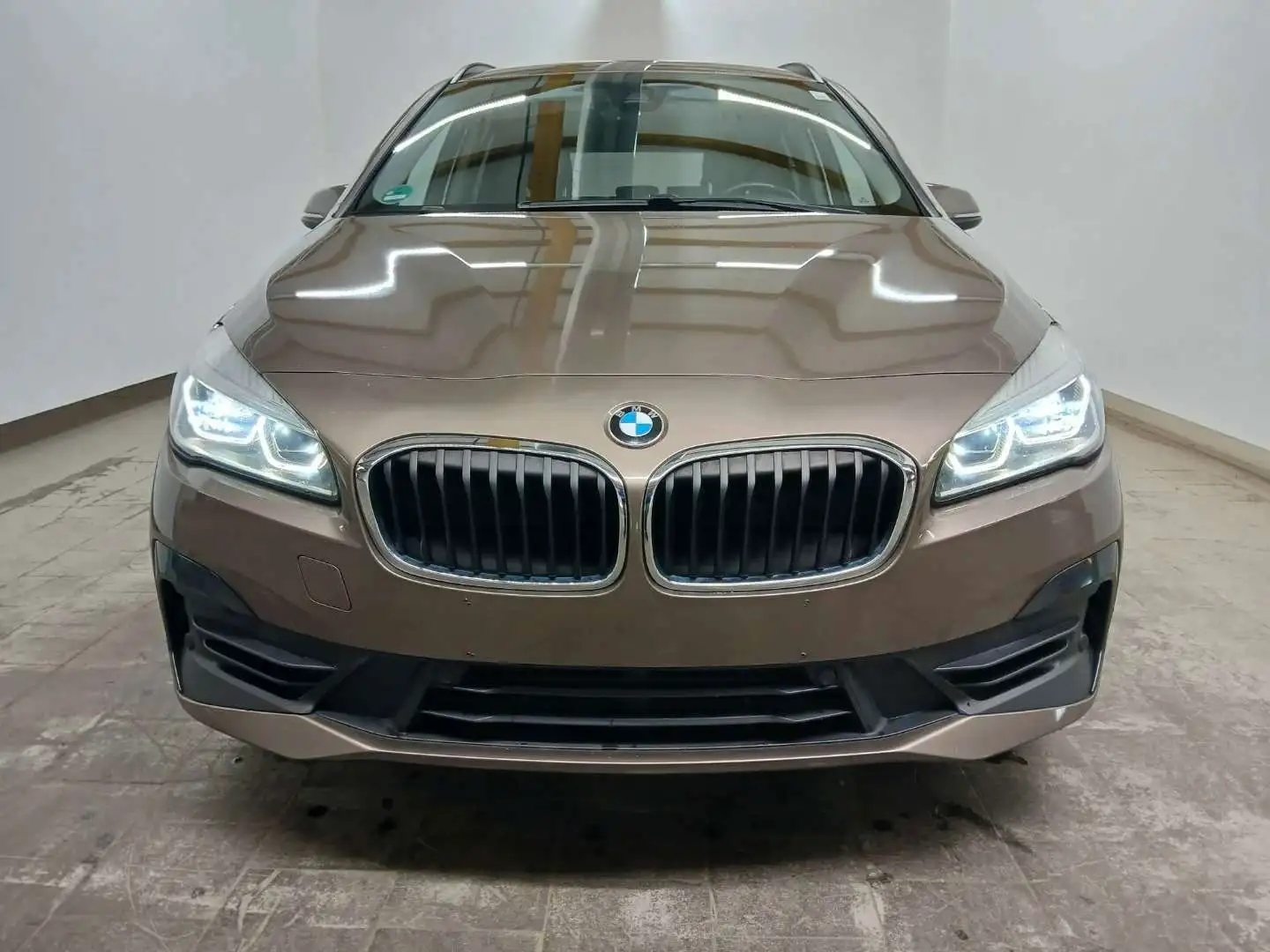 BMW 216 Advantage AHK/LED/NAVI Beige - 2