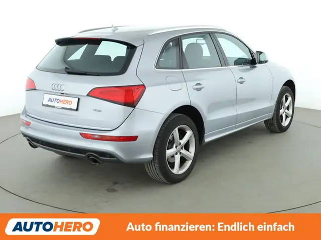 Audi Q5 view 6