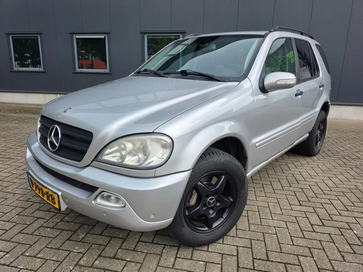 Mercedes-Benz ML 270 M-klasse CDI, netto € 4.350, schuifdak, trekhaak, Argent - 1
