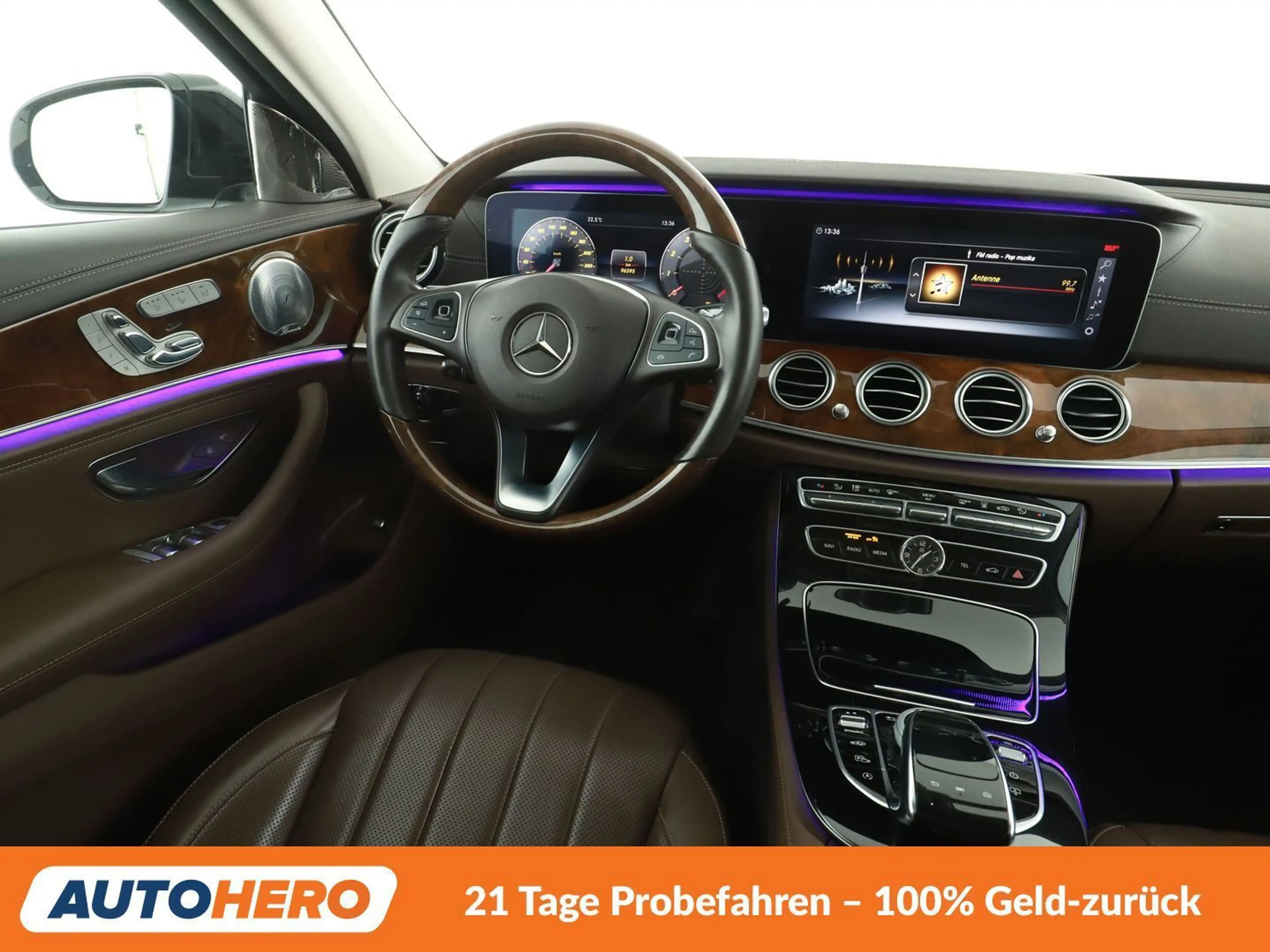 Mercedes-Benz E 250 E 250 AMG Line Aut.*NAV*ACC*360CAM*PDC*SHZ*ALU* — photo 13