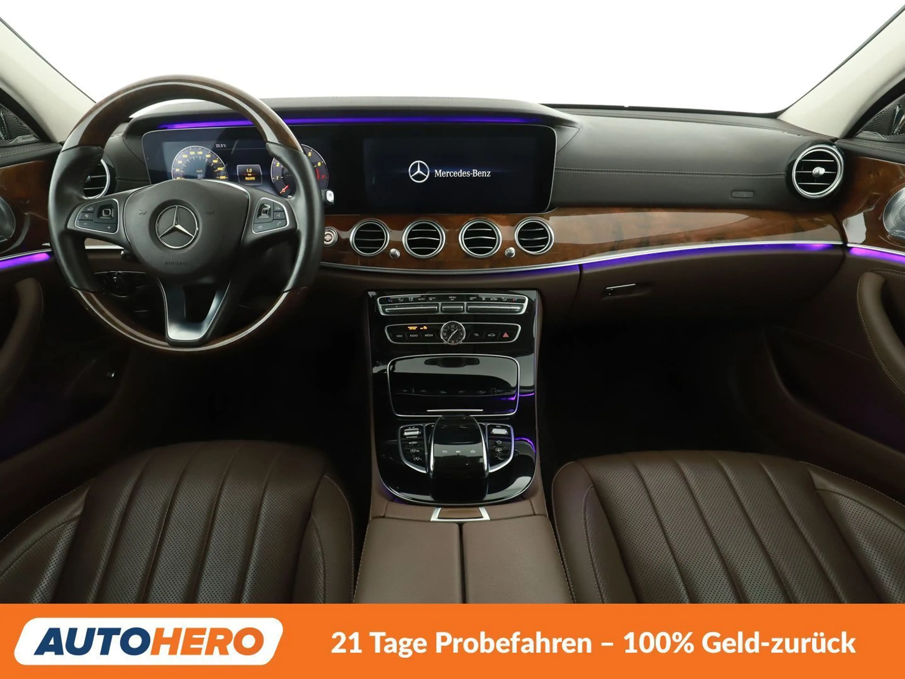 Mercedes-Benz E 250 E 250 AMG Line Aut.*NAV*ACC*360CAM*PDC*SHZ*ALU* — photo 12