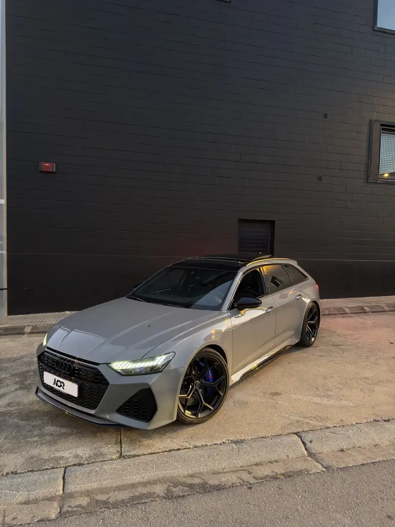 Audi RS6 Avant Performance 630cv Gris - 2