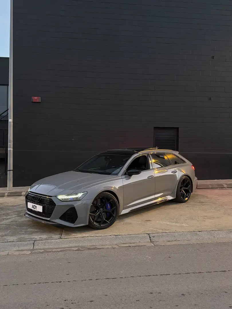Audi RS6 Avant Performance 630cv Gris - 1