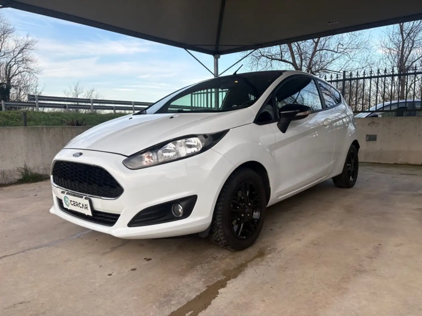 Ford Fiesta 1.0 80CV ST LINE Black & White Edition BELLISSIMA Weiß - 1
