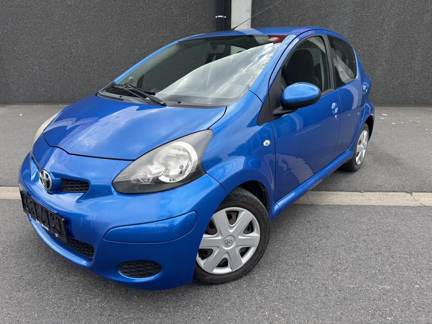 Toyota Aygo 1.0i VVT-i euro 5 Prêt à immatriculee - 1