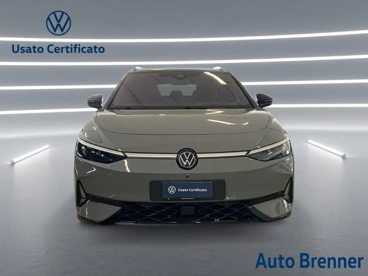 Volkswagen ID.7 Volkswagen  Tourer 86 kwh gtx plus 4Mot. 340cv Gris - 2