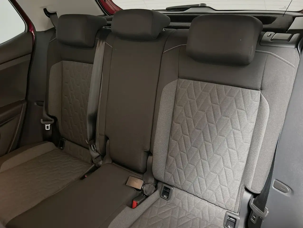 Volkswagen T-Cross 1.0 TSI DSG Life 22