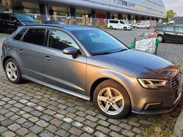 A3 Sportback e-tron 40 e-tron Sportback S tronic