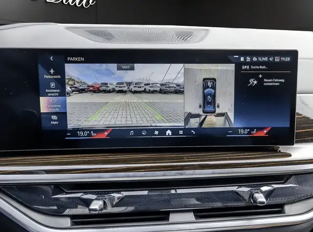 BMW X6 view 14