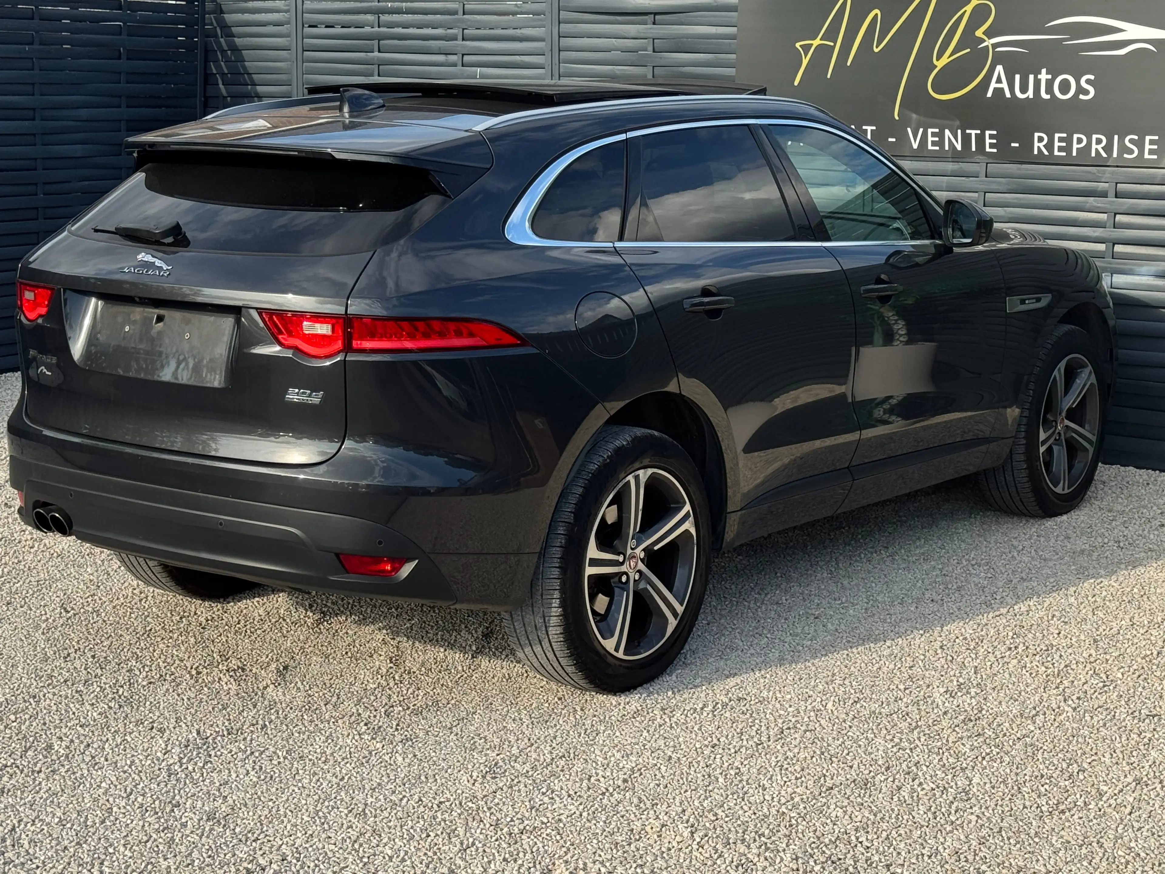 Jaguar F-Pace F-Pace 2.0 D AWD Limited Edition R-Sport — photo 6