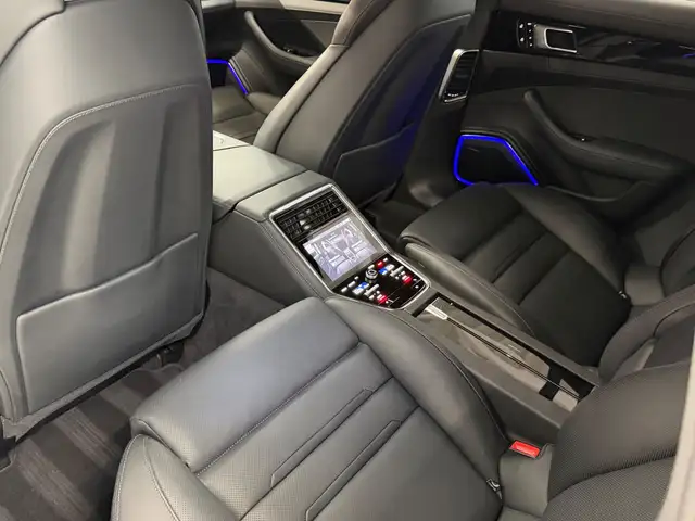 Porsche Panamera 4 S E-Hybrid// Approved Ansicht 45