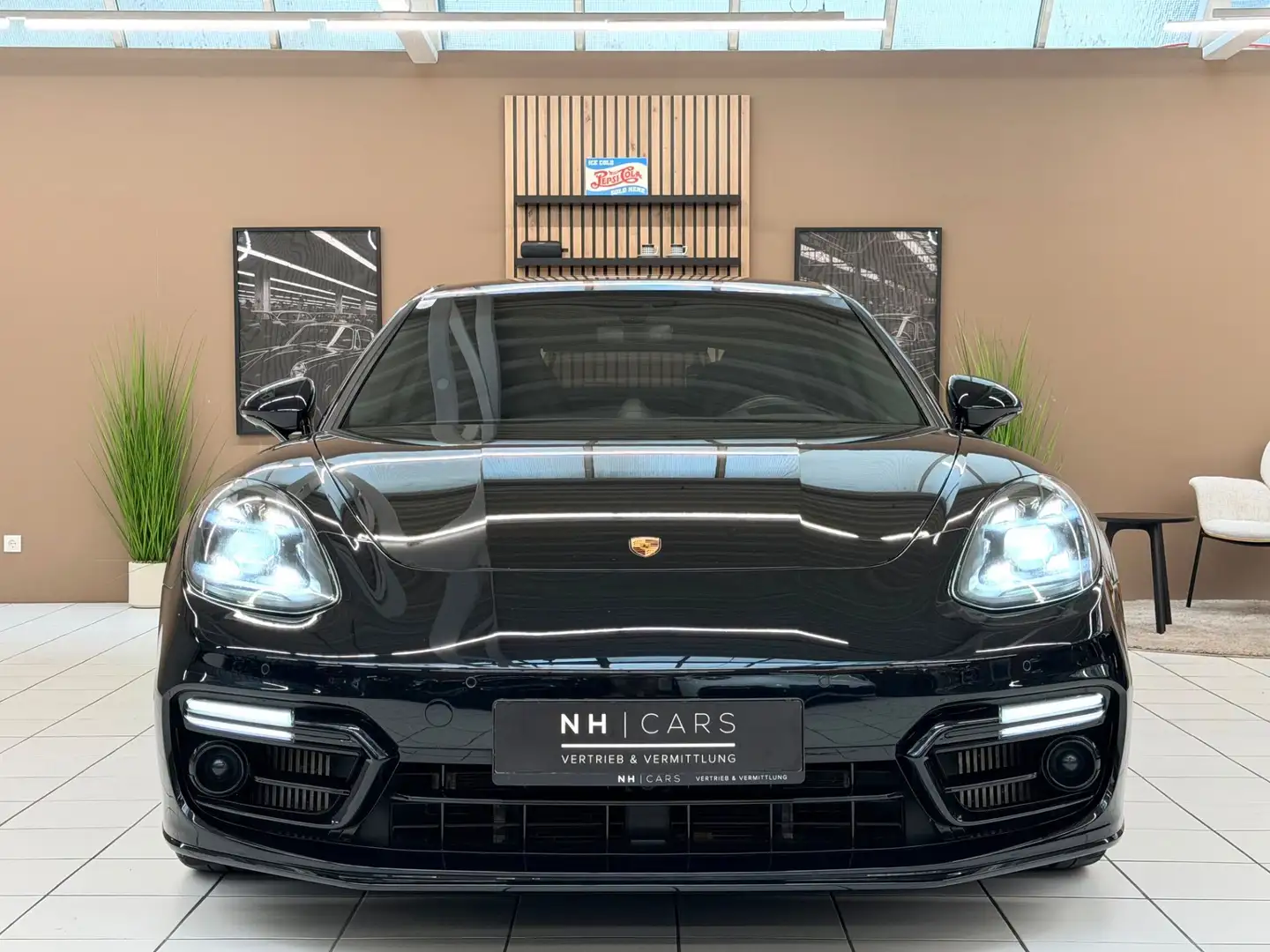 Porsche Panamera 4 S E-Hybrid// Approved Schwarz - 2