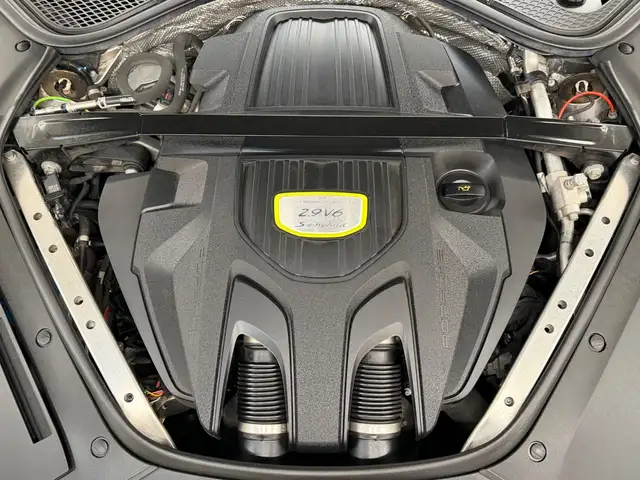 Porsche Panamera 4 S E-Hybrid// Approved Ansicht 13