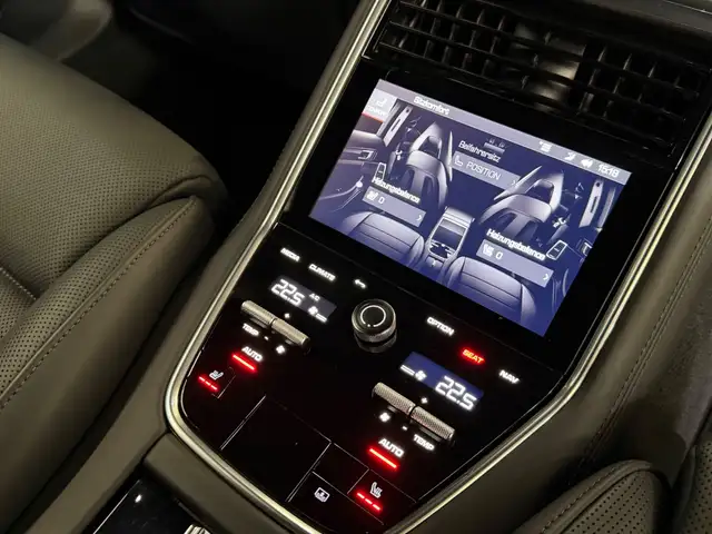 Porsche Panamera 4 S E-Hybrid// Approved Ansicht 38
