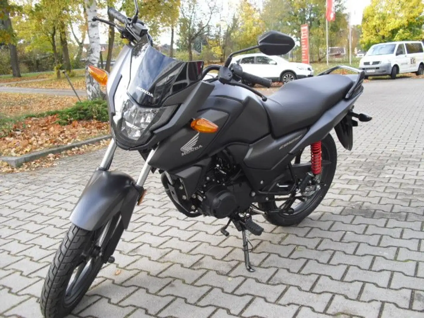 Honda CBF 125 F Schwarz - 2