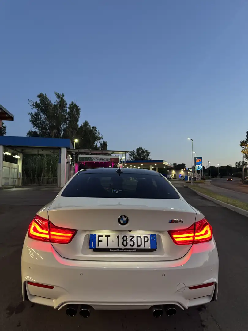 BMW M4 Coupe 3.0 Too Much Collection dkg - 1