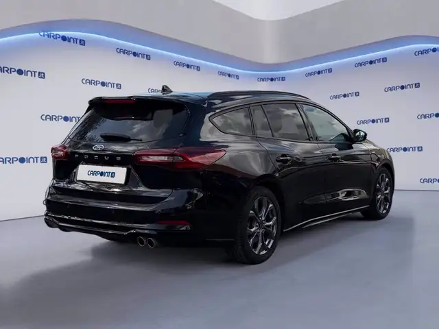 Ford Focus view 5
