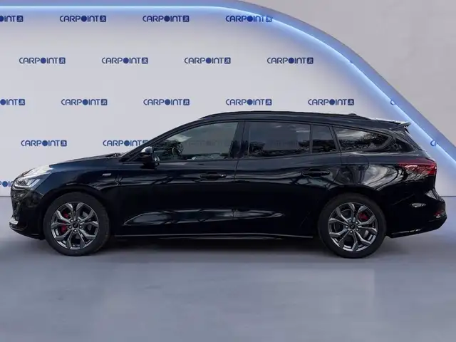Ford Focus view 2