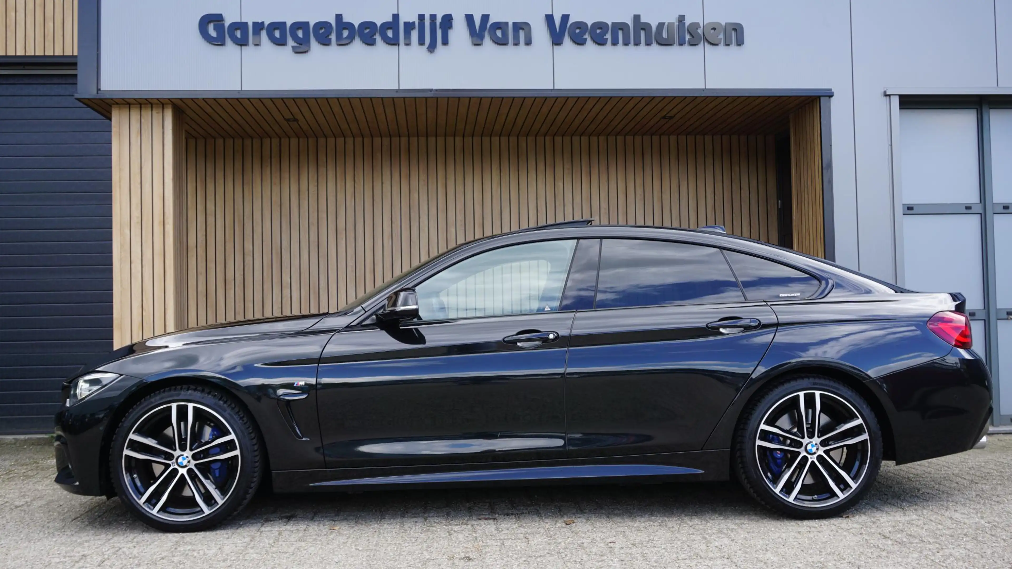 BMW 418 4-serie Gran Coupé 418i 136PK M-Sport Shadow Line — photo 2