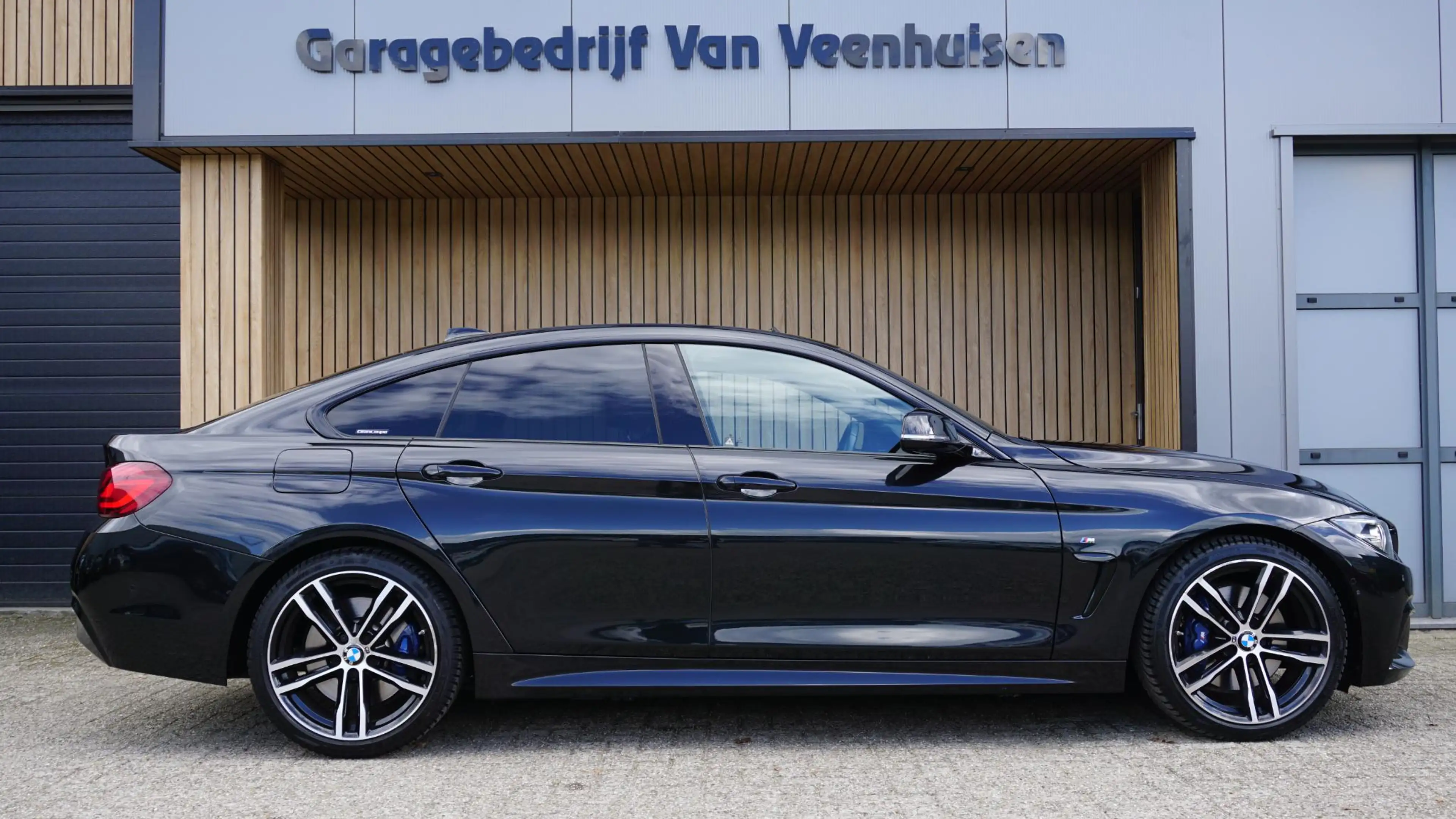 BMW 418 4-serie Gran Coupé 418i 136PK M-Sport Shadow Line — photo 3