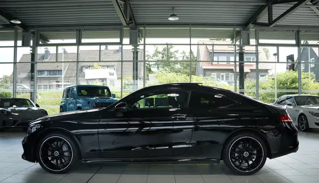 Mercedes-Benz C-Class view 14
