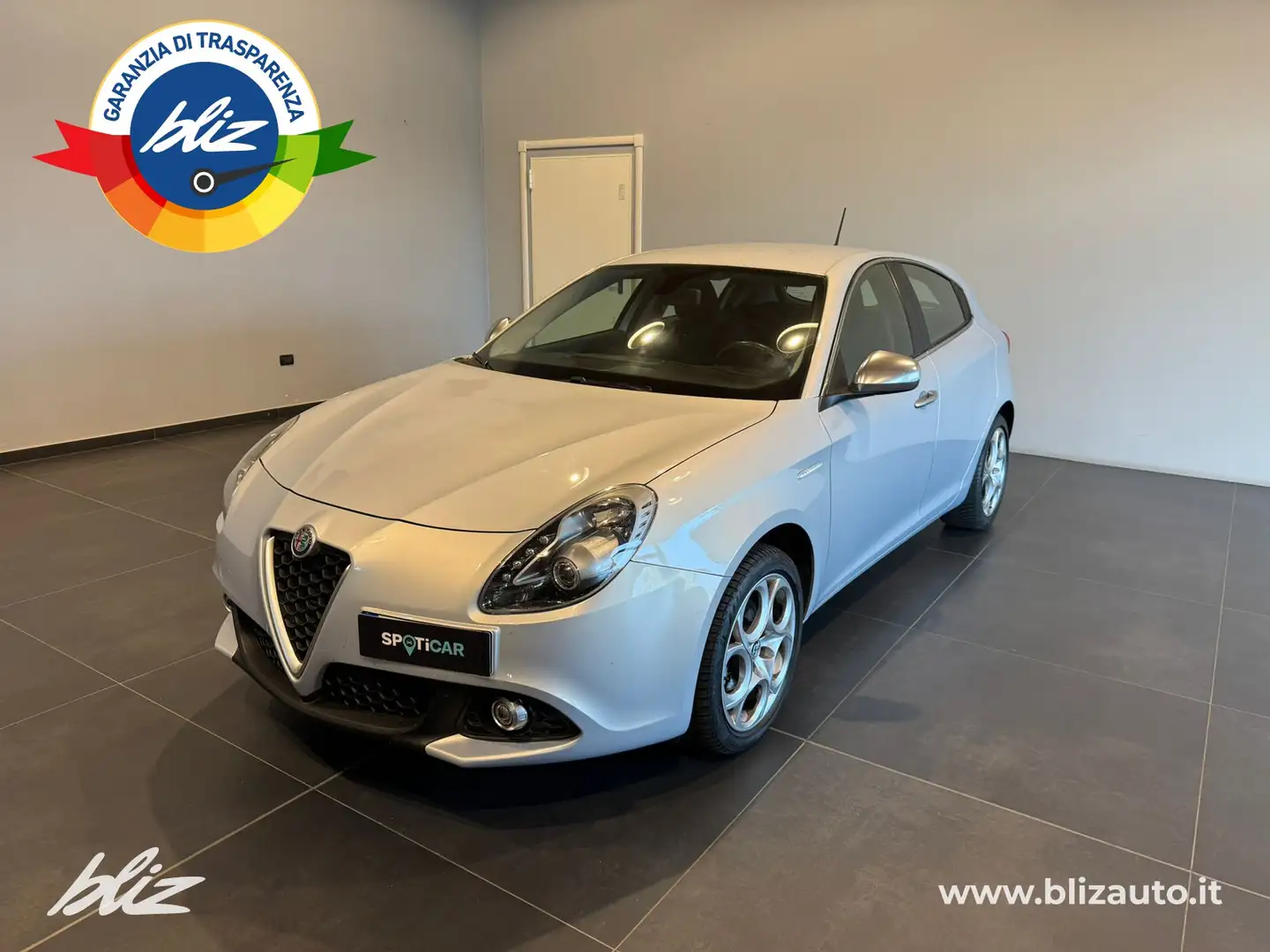 Alfa Romeo Giulietta 1.4 t. super 120cv Gris - 1