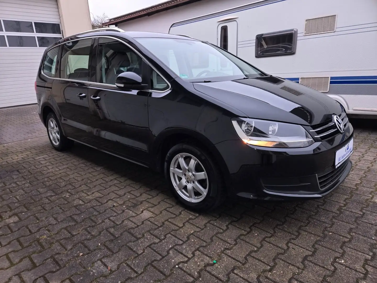 Volkswagen Sharan Comfortline BMT*1. Hand *8Fach bereift * Schwarz - 1