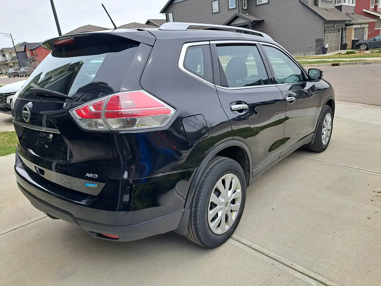 Nissan Rogue снимка Nissan Rogue