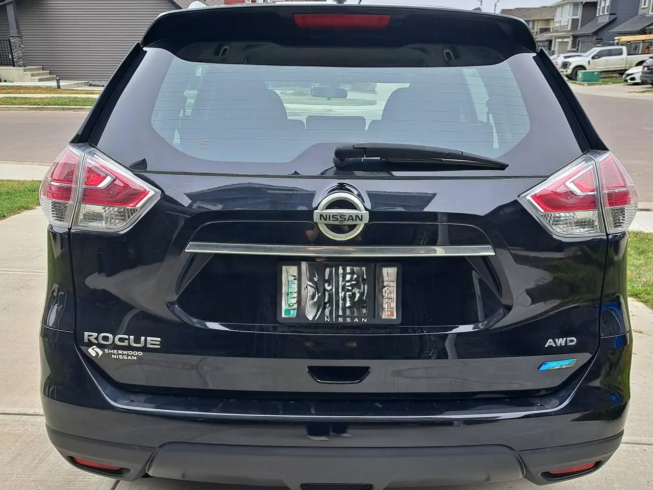 Nissan Rogue снимка Nissan Rogue
