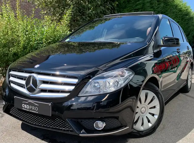 Mercedes-Benz B 180 D / Boite Auto / Gps / Toit Pano / Camera / Cruise / Cuir COGNAC / Sieges Électriques / Attache Remorque / PRIX EMPORTER