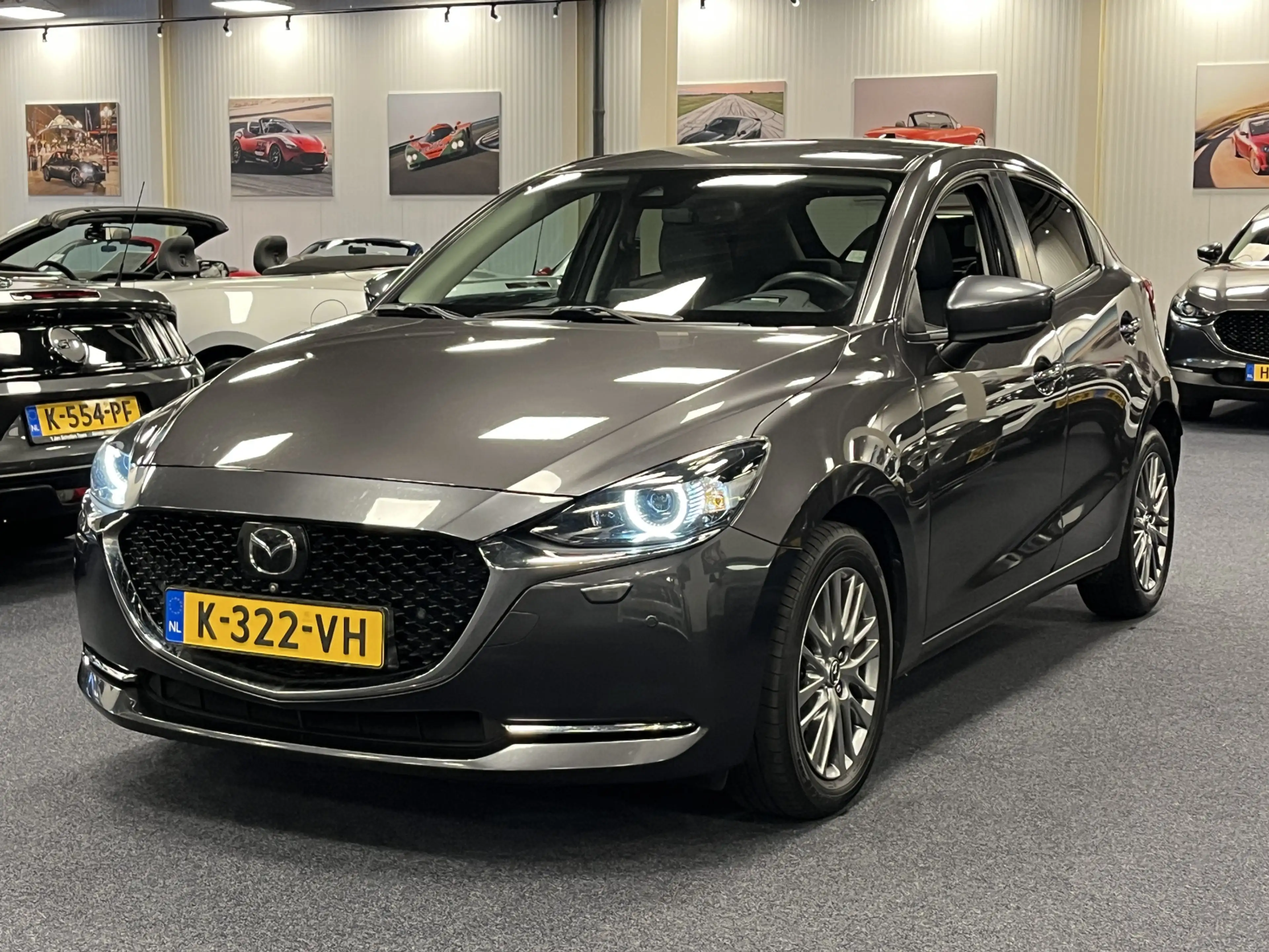 Mazda 2 1.5i SkyActiv-G Signature 90PK Leder Navi DAB+ App — photo 9
