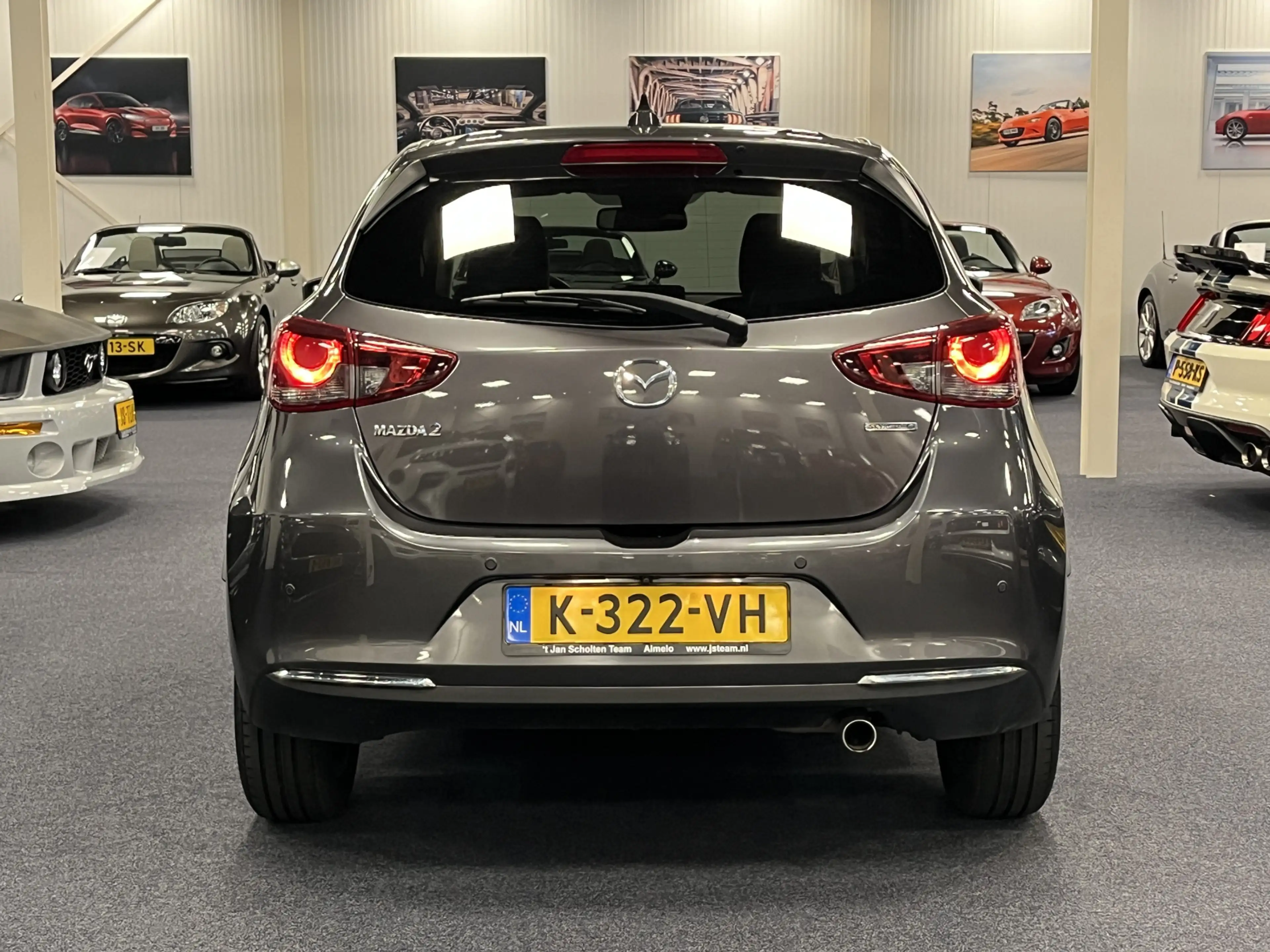 Mazda 2 1.5i SkyActiv-G Signature 90PK Leder Navi DAB+ App — photo 11
